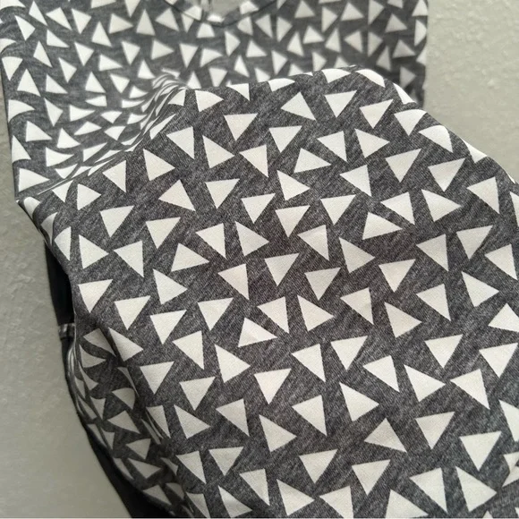 Lululemon Breezy Singlet Ladder Tank Top - Picture 2 of 4